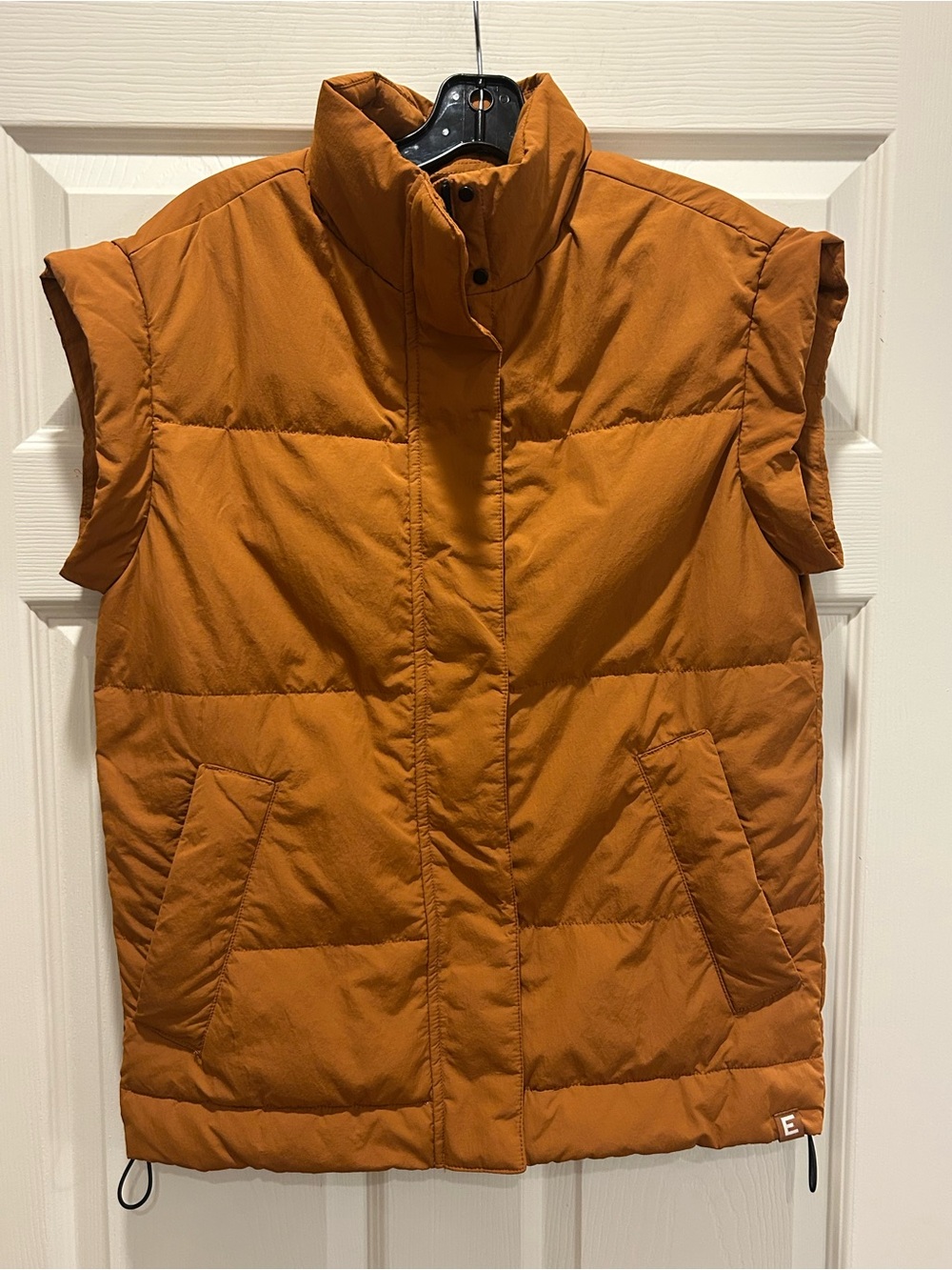 Everlane Women's Sleeveless Puffer Vest - Rust Orange